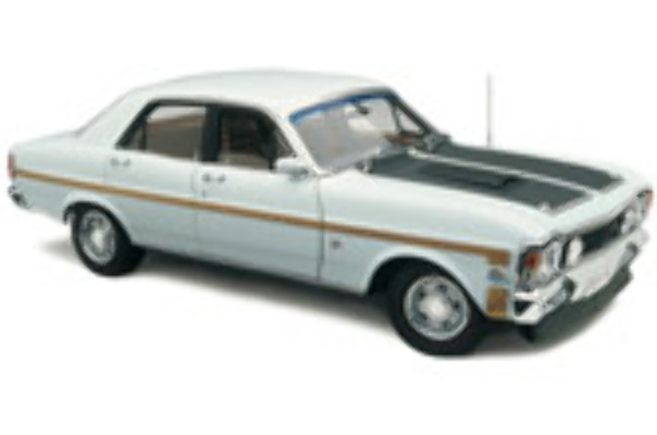 1:18 Classic Carlectable18303 Ford XW GT-HO Phase 11 Diamond White